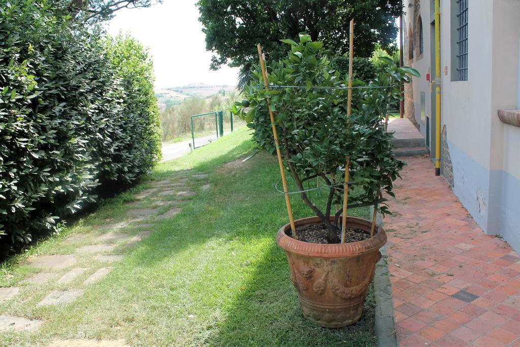 Golf Club Bellosguardo Resort Vinci Exterior photo